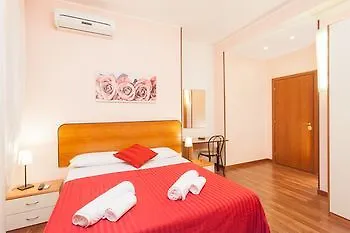 Magicfiverooms Rome Guest house