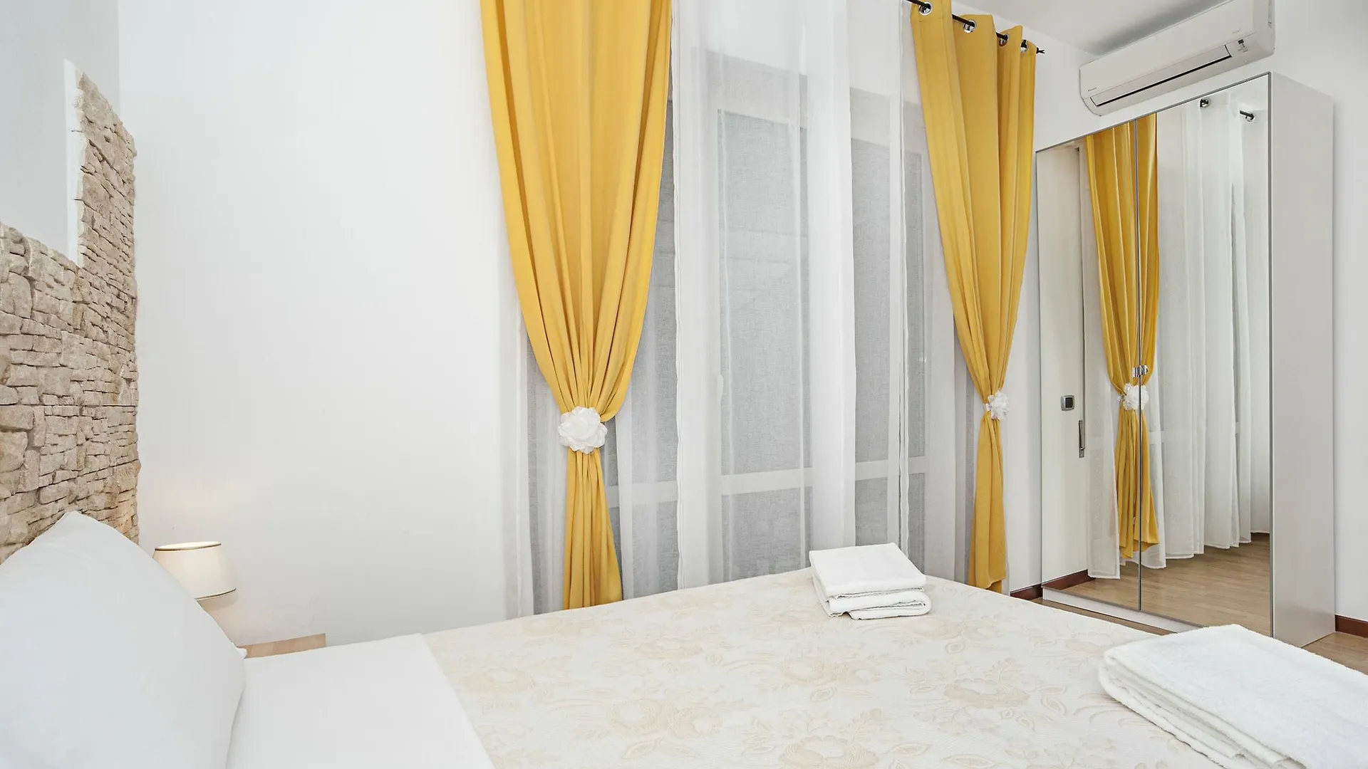 *** Guest house Magicfiverooms Rome Italy