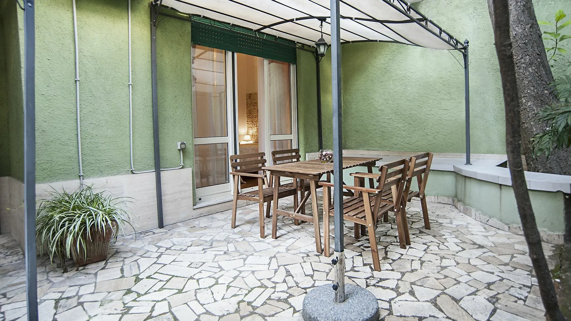 Magicfiverooms Rome Guest house