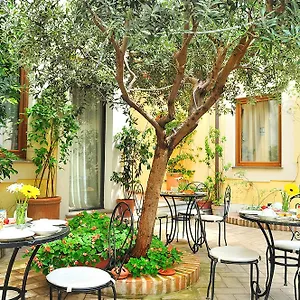 Le Clarisse Trastevere בית הארחה